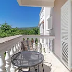 Stunning In With Wifi Apartment *
