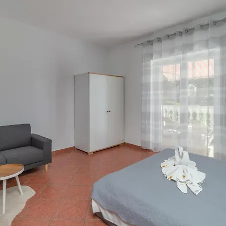 Apartamento Stunning In With Wifi